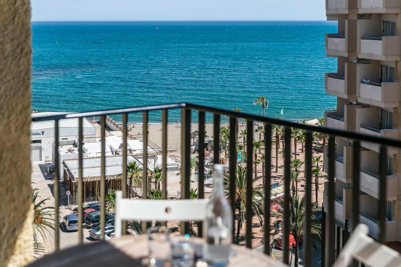 Fuengirola Primera línea de playa Puerto deportivo Exterior foto